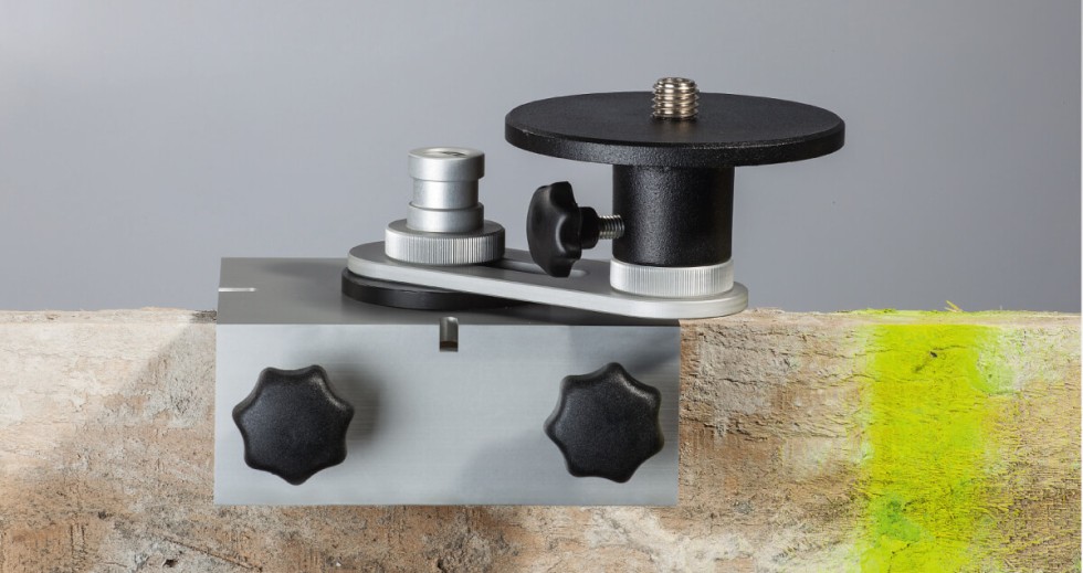 Laser Mount for Batter Boards and Forms