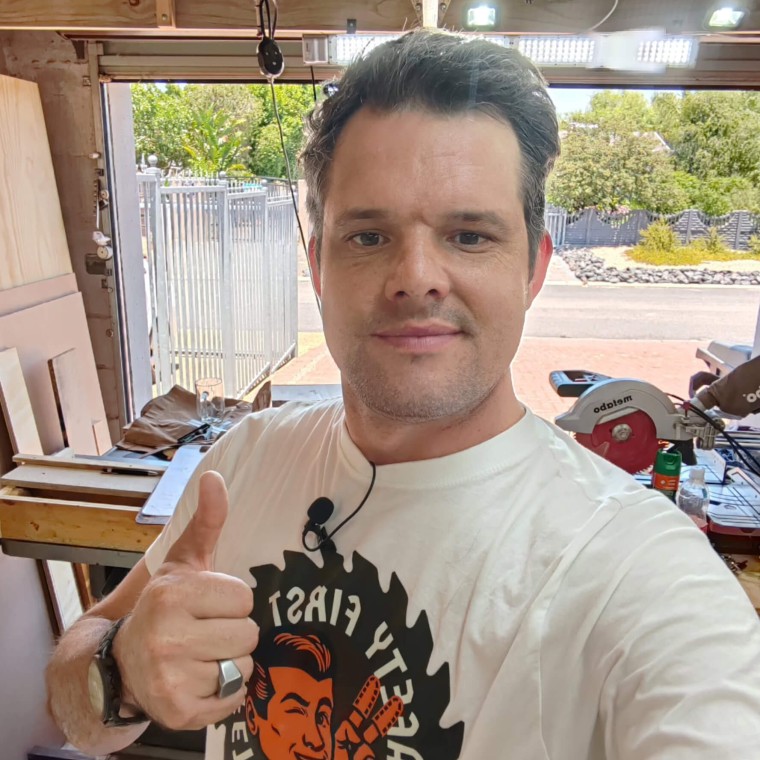 @woodworkjunkie