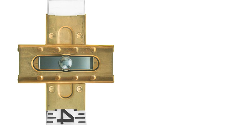Series 600 - Galvanised, corrosionprotected jointing plates in high-strength sheet steel with inlaid hardened steel spring and concealed rivet.